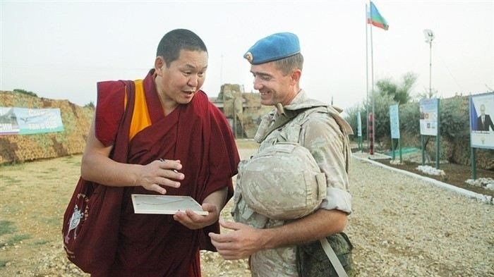 Как буддизм влияет на решение служить в армии?