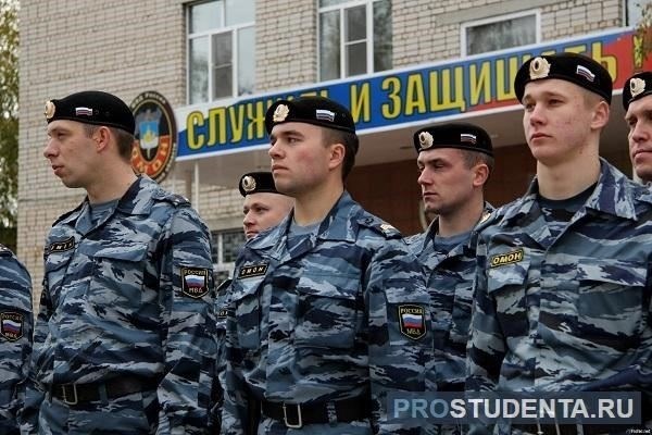 Как стать сотрудником ОМОНа: Требования и процесс