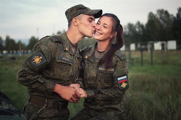 Шаги, которые необходимо предпринять женщинам для поступления на службу в вооруженные силы