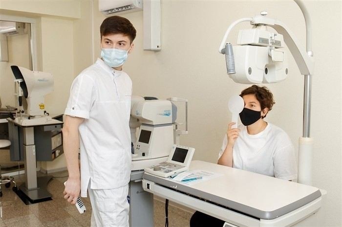 Риски и противопоказания при ношении линз в армии