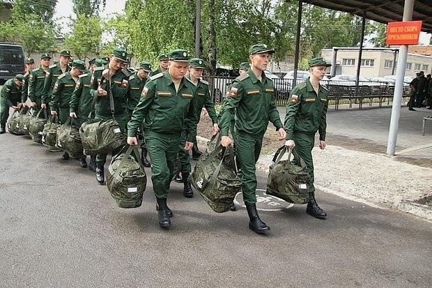 Можно ли призывнику выезжать за границу?