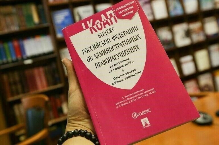 Поправки вводят более строгие меры в отношении засекречивания и рассекречивания материалов, определяя новые категории информации, подлежащей государственной защите. В частности, изменения подчеркивают повышенную ответственность как государственных, так и частных организаций, которые работают с конфиденциальными данными. Примечательно, что эти изменения соответствуют международным стандартам безопасности, укрепляя приверженность страны защите национальных интересов.