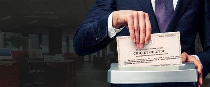 Какие функции выполняет внешний управляющий при банкротстве компании?