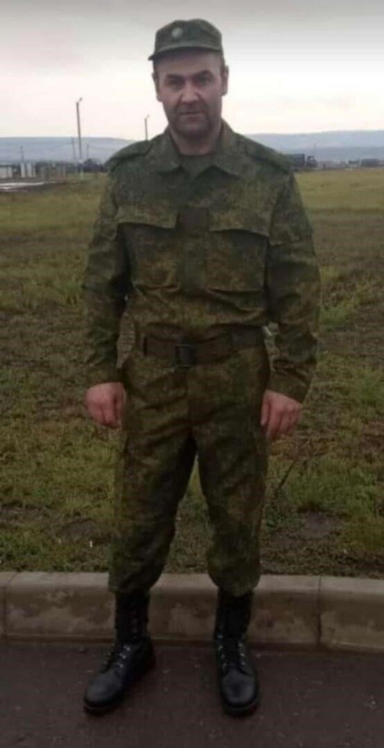 Поставки направлены на оказание помощи как воинским частям, дислоцированным в регионе, так и семьям, покинувшим зоны конфликта. Жители региона, движимые чувством долга, продолжают оказывать существенную помощь тем, кто в ней остро нуждается. На данный момент в регион уже поступило несколько партий грузов, и еще больше планируется отправить в ближайшие недели. Помощь распространяется на продукты питания, одежду, медикаменты и другие товары первой необходимости, которые распределяются среди наиболее уязвимых групп населения.
