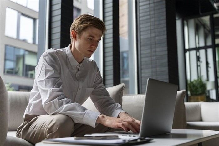 Как проверить, зарегистрирован ли договор в Росреестре