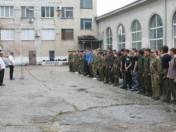 Структура и распорядок дня учебного сбора