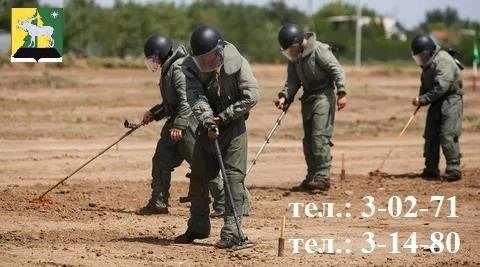 В процессе отбора тех, кто поступает на службу в вооруженные силы по контракту, многие люди сталкиваются с многочисленными проблемами, особенно те, кто уже имел опыт работы оператором дальних перевозок. При переходе от гражданских дорог к военным операциям они сталкиваются с различными логистическими и экологическими условиями, требующими быстрой адаптации. Основной проблемой является необходимость водить машину в зонах повышенного риска, где постоянно присутствуют угрозы как со стороны природных стихий, так и со стороны боевых действий.