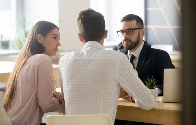 Порядок регистрации сделки через нотариуса