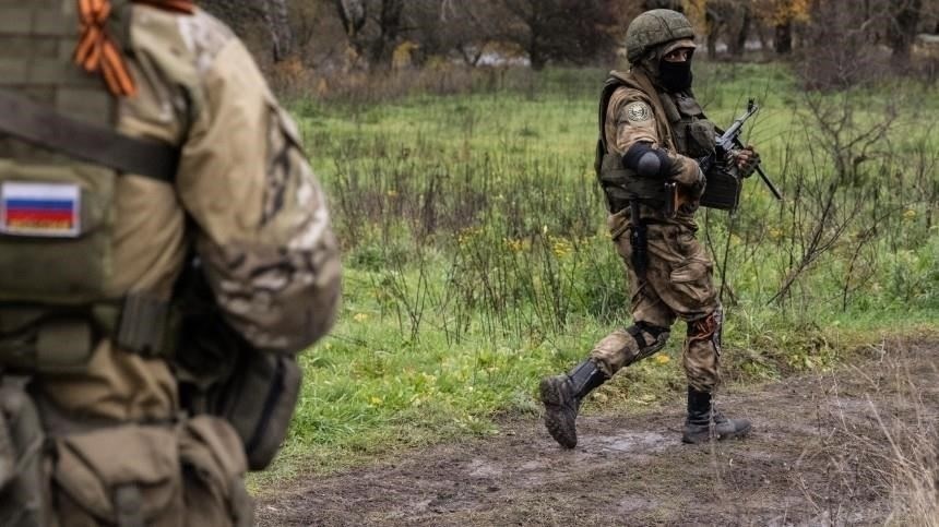 «Малыш», „Кот“ и „Француз“: Как бойцы специальной военной операции придумывают себе прозвища
